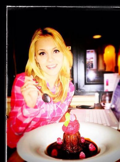 292275_351254968319693_1162141965_n