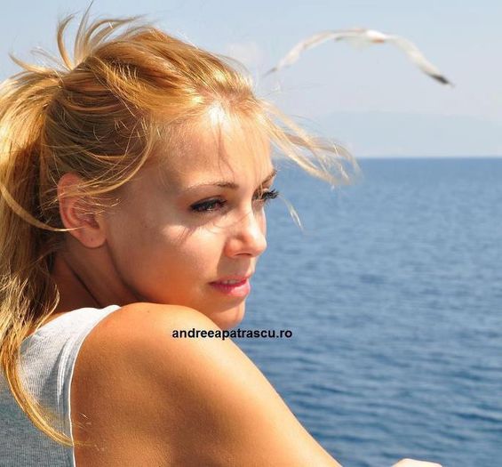 382155_358657817579408_1192977296_n