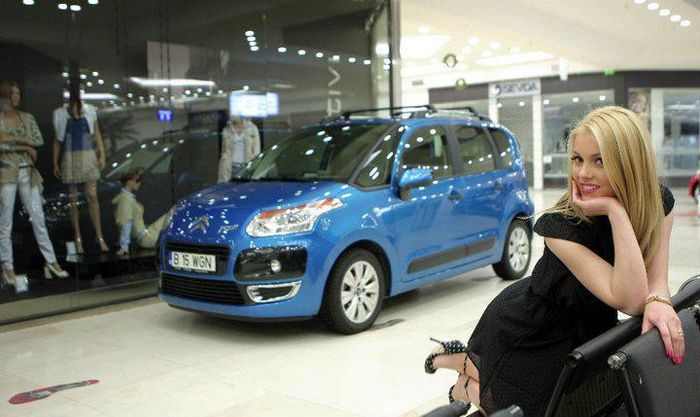 534173_353136651464858_2051277967_n