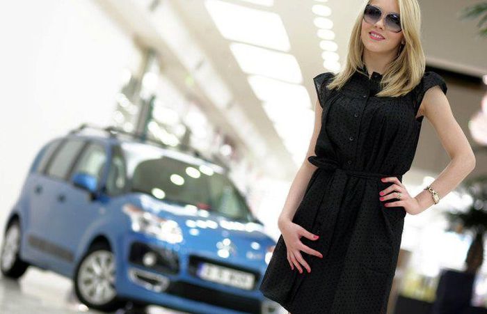 554110_353136381464885_1868941458_n