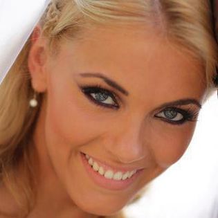 554870_408628069233511_188861354_n