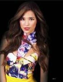 80920565_ZFCOEFN - poze cu kelsey chow