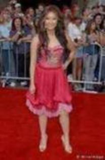 71831911_JMEBTFJ3 - brenda song