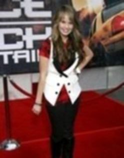 45821294_MLNJXLOLX - poze cu debby ryan