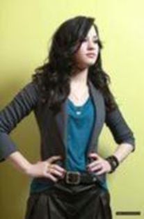 45073665_UGCECQVPW - poze cu demi lovato