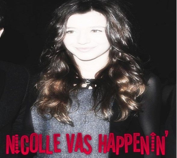 ➸ ∞ # plange si se duce la ea si pune o patura pe spatele ei # Gata -click; O sa fiu langa tine .. chiar daka el nu vrea sa mai fie :(((
