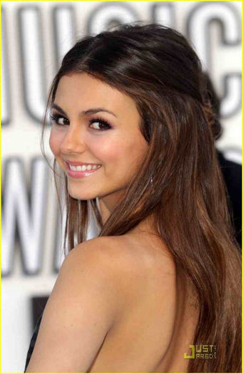 Victoria (22)