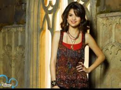 images (4) - magicienii din waverly place