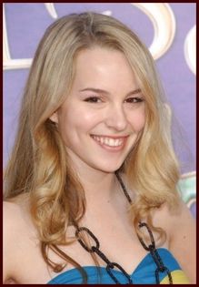 bridgit-mendler-from-good-luck-charlie-profile