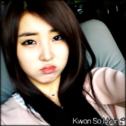 <!> ..[intra] ..Aishh.. serios. daca pleaca si unnie.. eu cu cine mai raman?:( ..Hey.:)