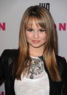 53877122_OIRQIZY2 - poze cu debby ryan