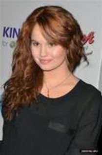 53921610_BGHOOBL2 - poze cu debby ryan