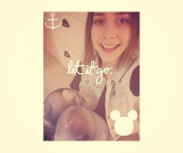 uiy - xo_Acacia Clark_xo