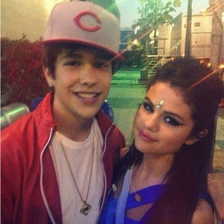  - a-Instagram_______________Selena