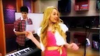images (77) - Violetta sezon 1