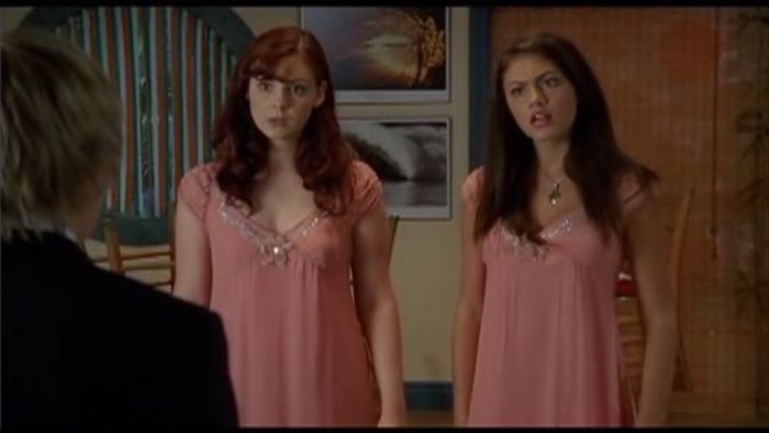 Charlotte-Cleo-in-Same-Dress-h2o-ju