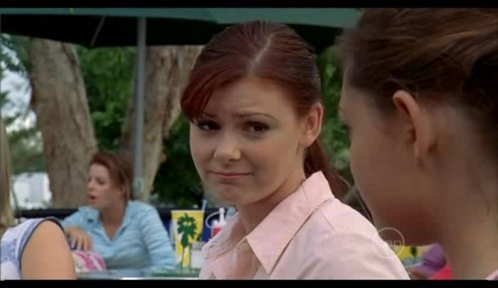 Charlotte-h2o-just-add-water-2624318-608-352