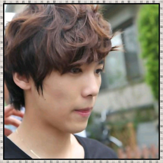 << ..Strangeee.. :-" ..