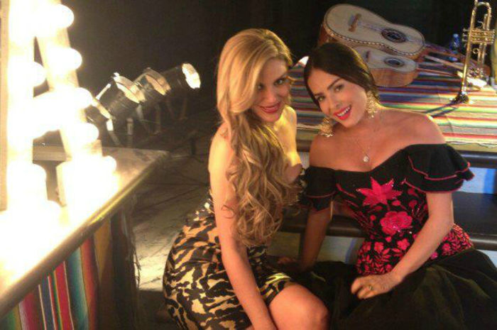 581916_335532899901784_174306386_n