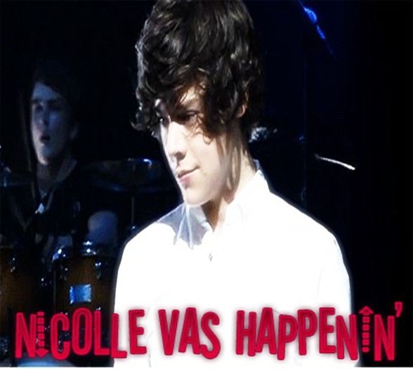 ➸ ∞;  # tipa nervos # UNDE SUNT ANGY SI ARY ? :@@@ SPUNE + o impinge