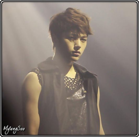 ∞ .. Daca vrei,vii cu mine la Woollim,si il intrebi. :> .. :)) .. - l - x - Episodul 43 - x - l