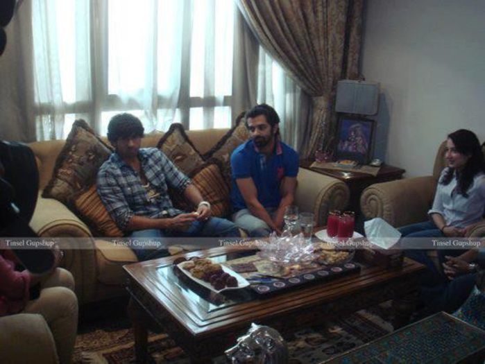 Barun Sobti and Akshay in Dubai April 2013 (13)