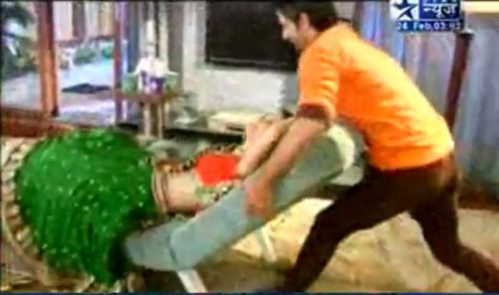 251124_359905880760730_1505063849_n