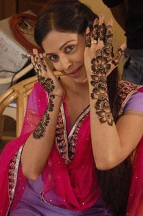 554933_451468251604492_1815053907_n