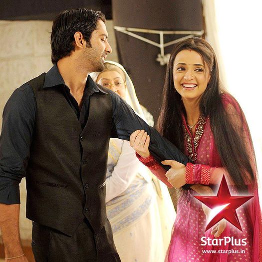 555506_345939478824037_1400912574_n