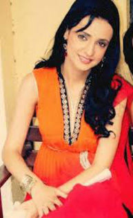 05 - Sanaya Irani