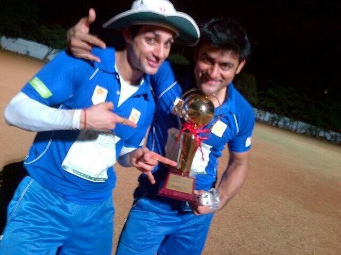 62661_10151436465697879_1594415663_n - Karan Wahi