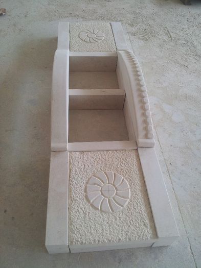 ornament-semineu a; SOCLU SEMINEU
