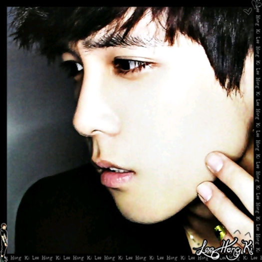 << ..Sau.. nu le`am luat? ..Mnah.. stiu ca am adormit cu muzica.. deci.. :-? ..