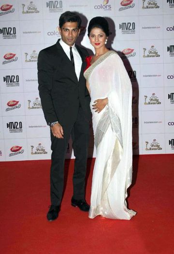 Karan and Jennifer Telly Awards (1) - Karan Singh Grover