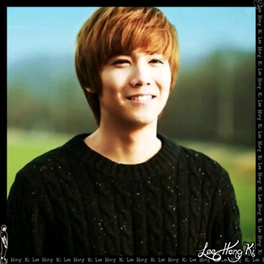 << ..Cu mine stai.:)) ..Il dau afara pe Hyun si stai cu mine.. :))
