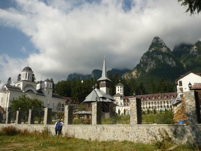 Manastirea Caraiman - Muntii Bucegi