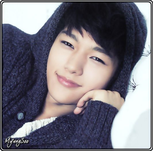 ∞ .. Ai cantat minunaat. :o3 .. ^aplaudand^ .. :)) ..