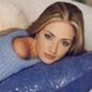 lisette-morelos-170084l-thumbnail_gallery