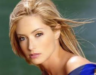 images (22) - Lisette Morelos