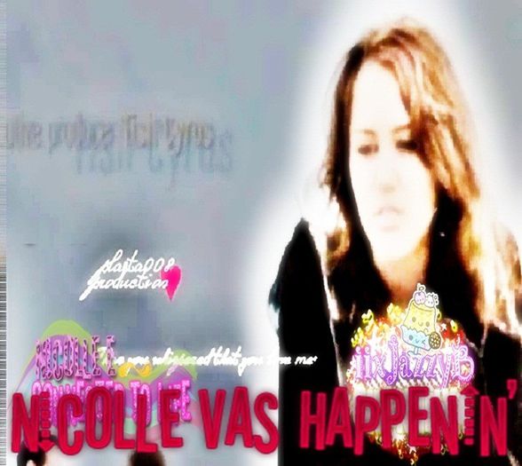 . ❥ .   # se plimba pe holul hotelului ... si intra intr-o camera #