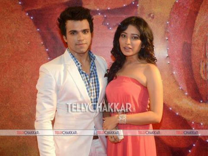 942355_452129504861354_124040031_n - Rithvik Dahajan si Asha Negi poze noii