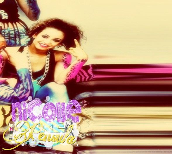 . ❥ .   Eu .. ;jj v-am lasat ;jj # se duce afara cu un pumnal la ea # -click; # i.g; Poate , pot sa bat niste copacii :((
