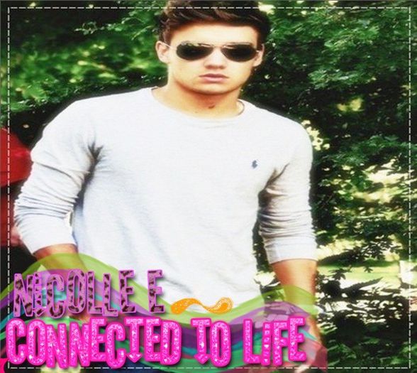 . ❥ .   HUAAA ;LLL SUNT SI EU AICI ;(