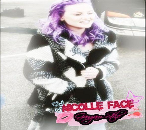 . ❥ .#IL IMPINGE SI-L ARUNCA PE PAT - Daka mai dai o singura -click; data ... IL sun pe Alex sa o omoare pe Angy :) Sau sa-i dea FOC &gt;:))))
