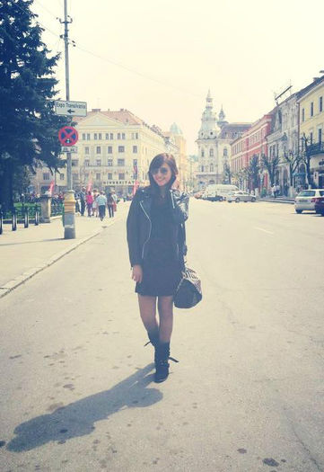 20923_646840245332652_546628858_n