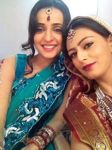931410_512261885476828_1167443431_n - Sanaya Irani
