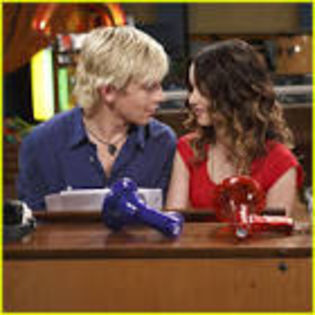 tbnANd9GcT5azBoQE1io7K4De8dxMIb82cXmLt_mx8WBsrOGhmuNKa7yyVLbDJgnmRA - Austin and Ally