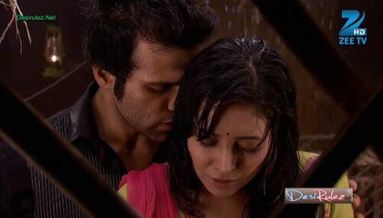 376518_471752516219204_1854203024_n - 2-Asha Negi si Rithvik Dahajan