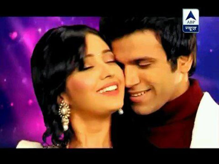 480617_481694815224974_1840087562_n - 2-Asha Negi si Rithvik Dahajan