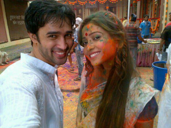 564526_507511615976627_1182080011_n - 2-Asha Negi si Rithvik Dahajan